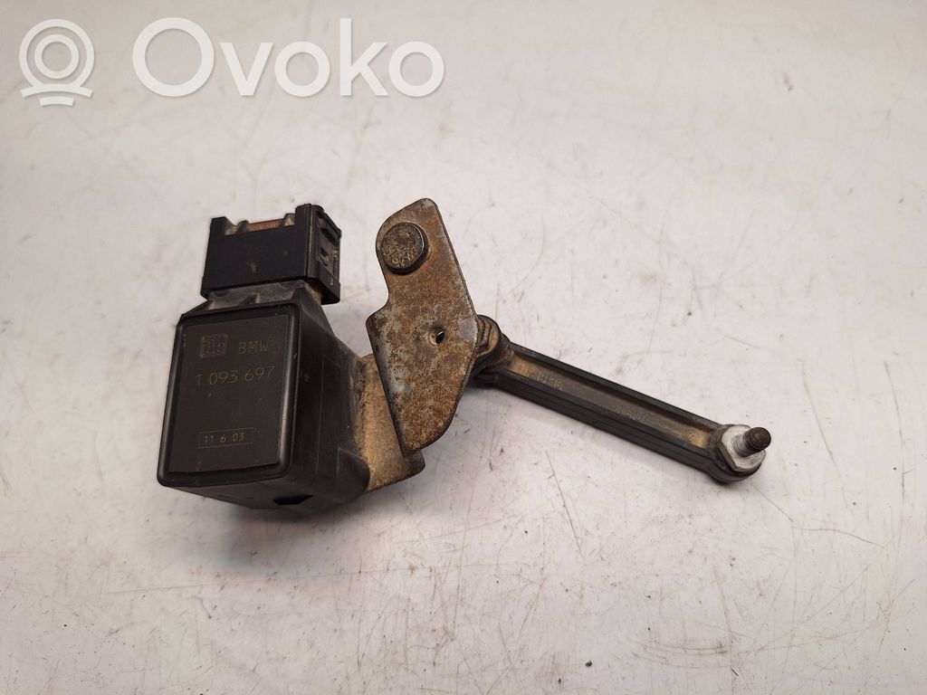 BMW 5 E60 E61 Ajovalon korkeusanturi 