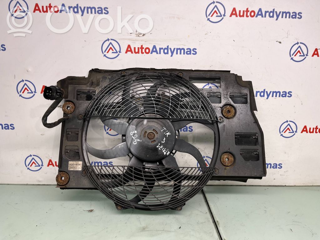 BMW 5 E39 Elektrisks radiatoru ventilators 