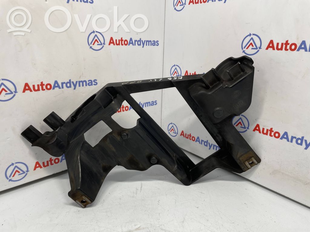 BMW X5 E53 Halterung Scheinwerfer 