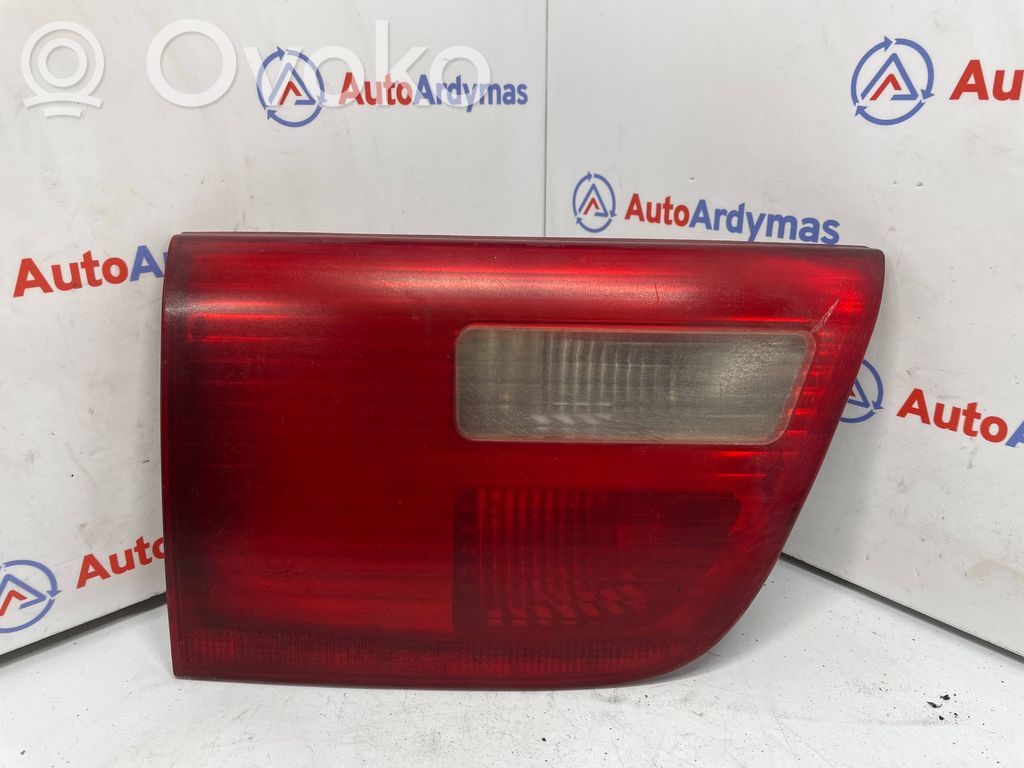 BMW X5 E53 Aizmugurējais lukturis pārsegā 