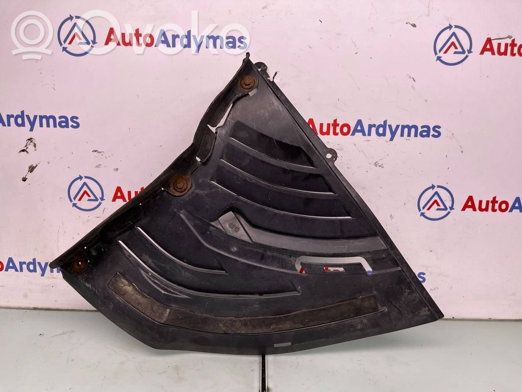 BMW 7 E65 E66 Kita dugno detalė 