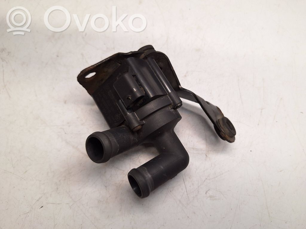 BMW 5 F10 F11 Pompa cyrkulacji / obiegu wody 