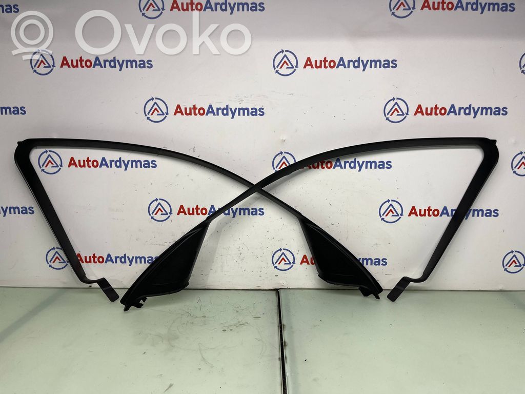 BMW 1 E81 E87 Muu etuoven verhoiluelementti 