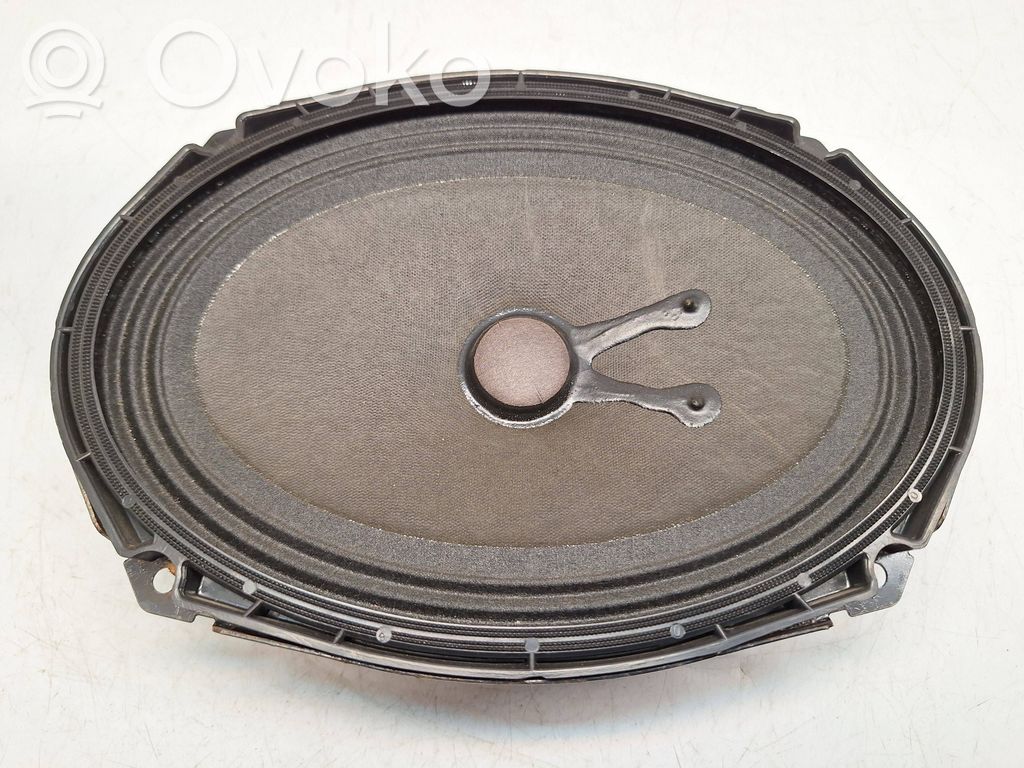 BMW 3 E46 Altavoz subwoofer 