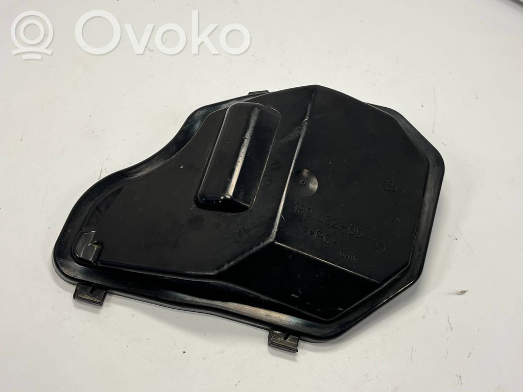 BMW 5 E60 E61 Headlight/headlamp dust cover 
