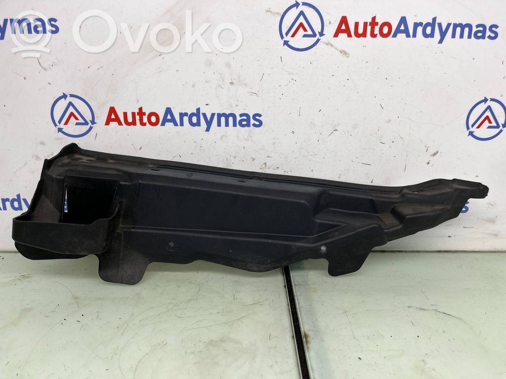 BMW X5 F15 Alte piese compartiment motor 