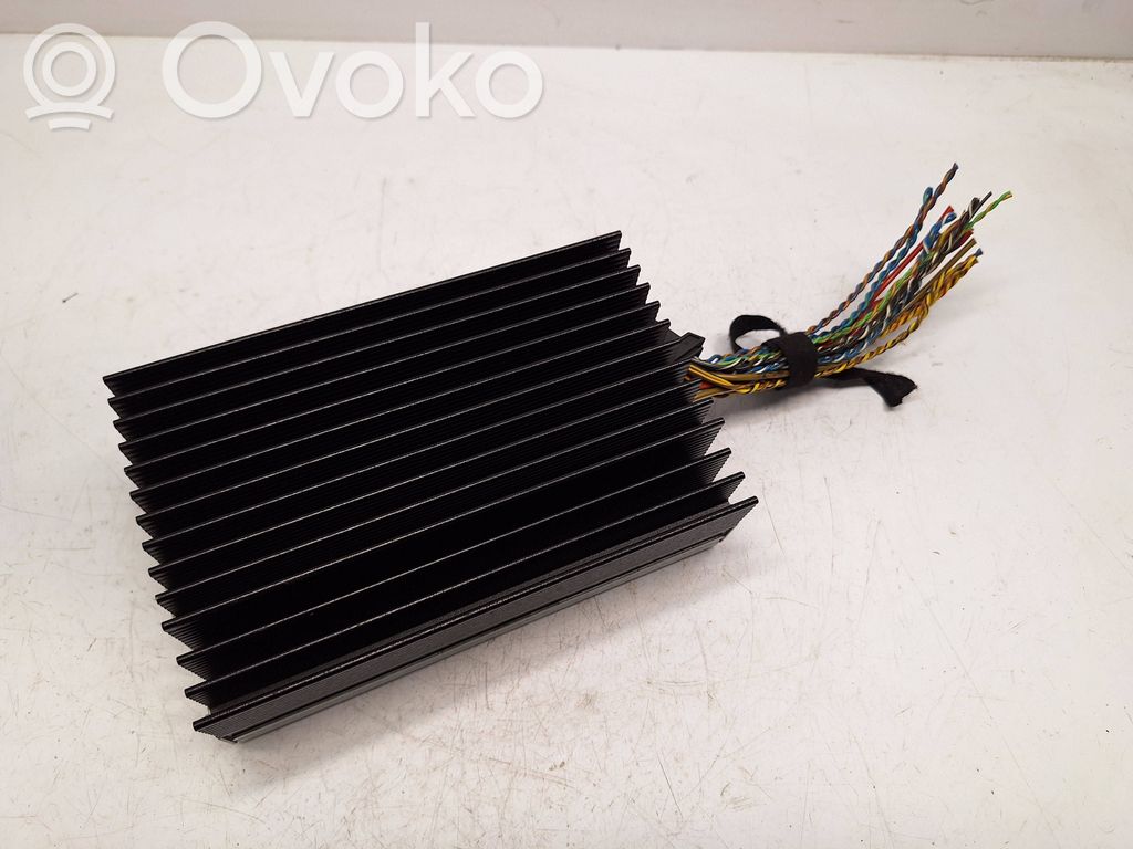 BMW X5 E70 Sound amplifier 