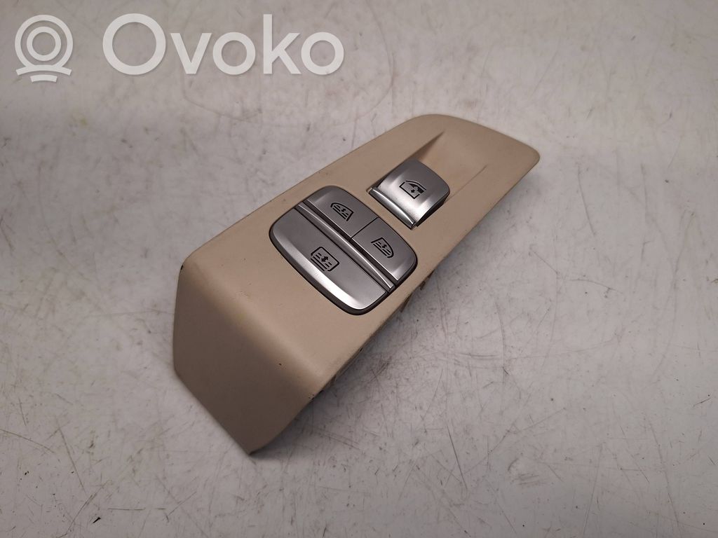 BMW 7 G11 G12 Przyciski szyb 