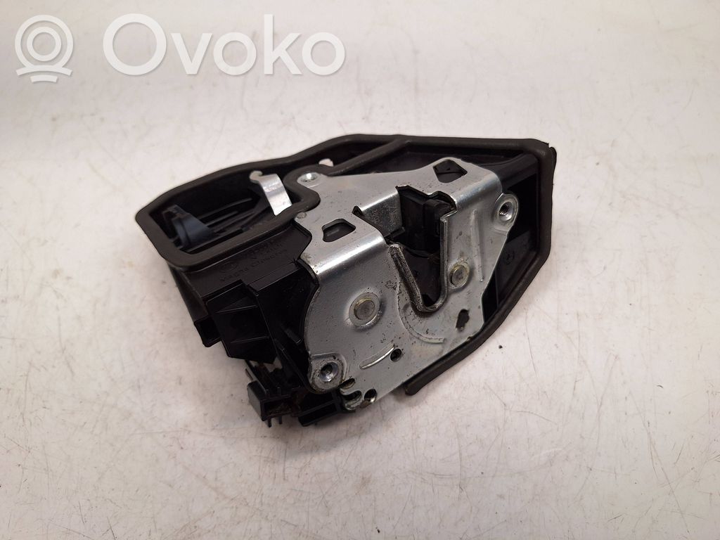 BMW X3 F25 Serrure de porte avant 