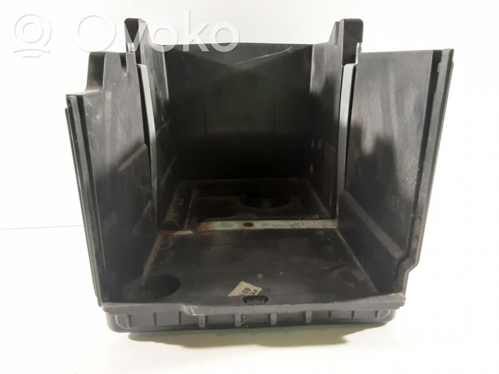 Ford Kuga II Battery box tray 