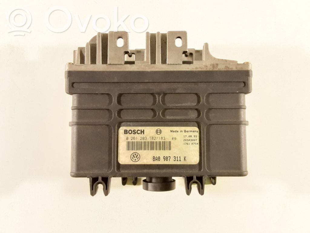 Volkswagen Golf III Engine control unit/module 