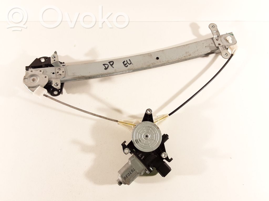 Subaru Impreza III Front door window regulator with motor 