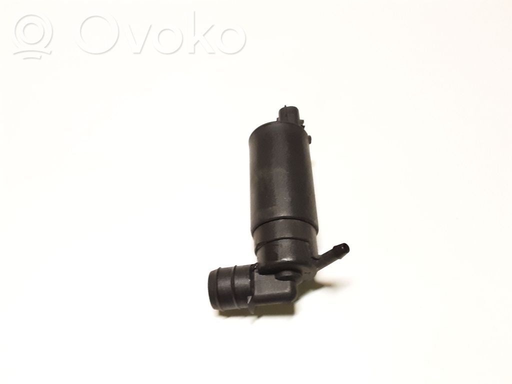 Land Rover Freelander Windscreen/windshield washer pump 
