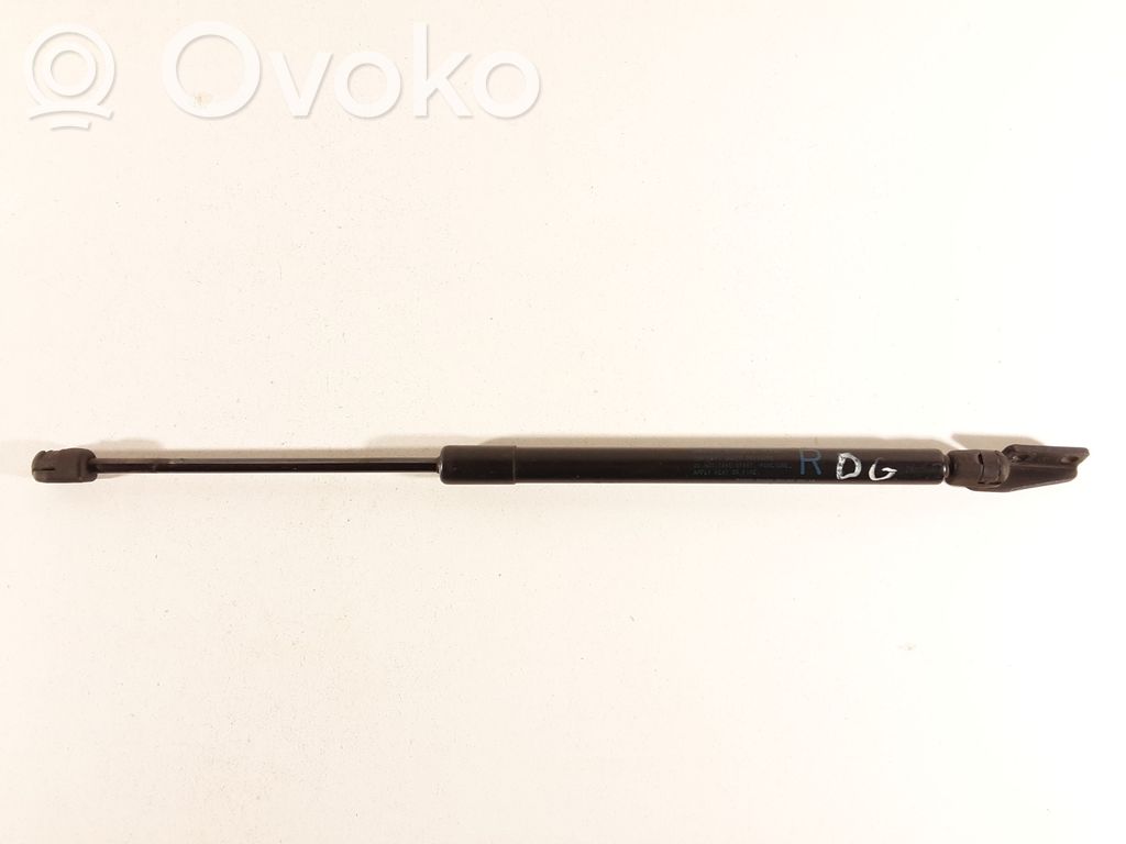 Mitsubishi Outlander Tailgate/trunk strut/damper 