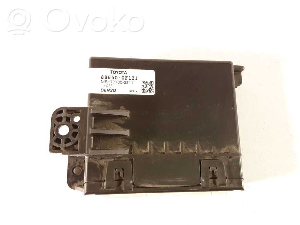 Toyota Verso Air conditioning/heating control unit 