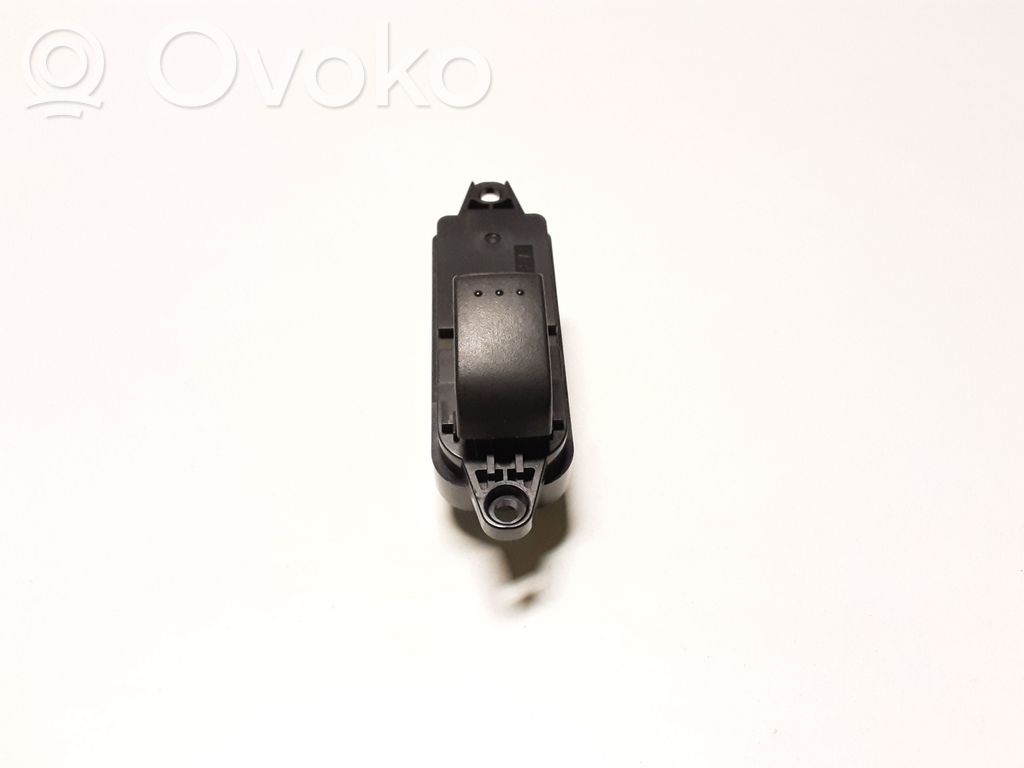 Mazda CX-7 Electric window control switch 