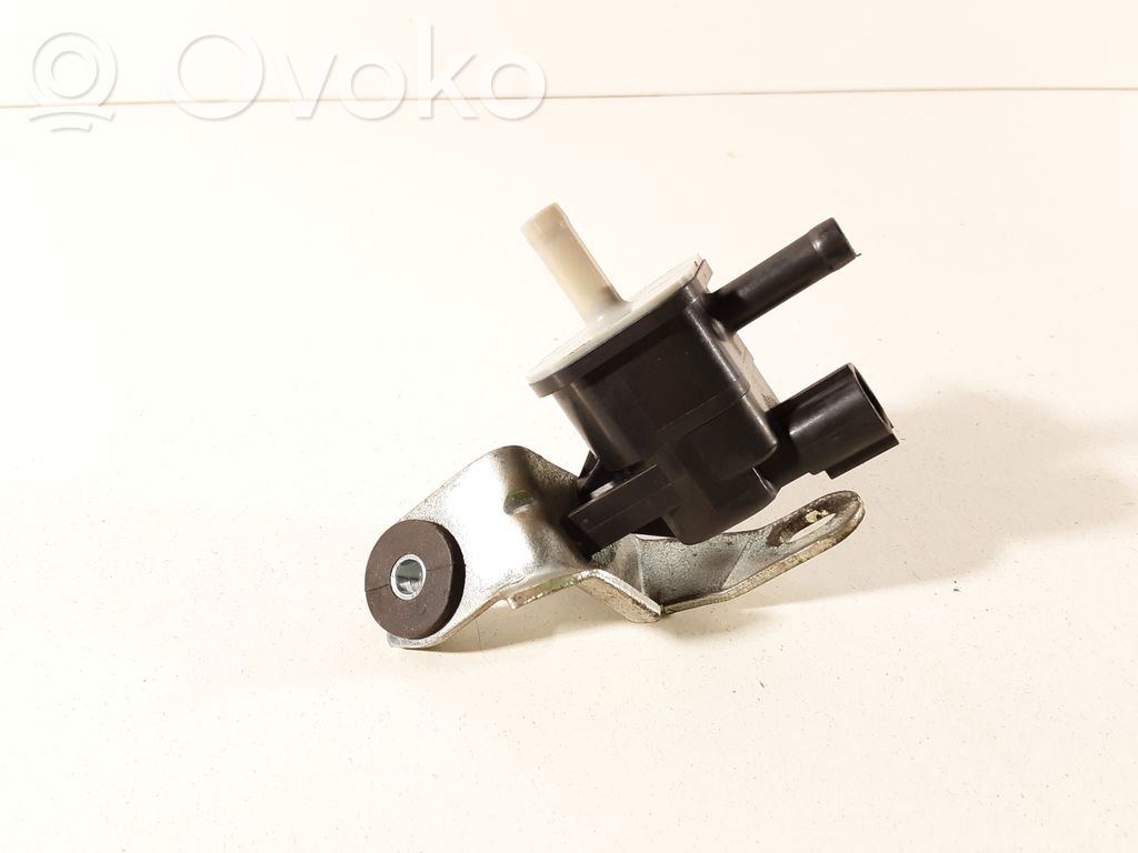 Toyota Verso Tyhjiöputki 