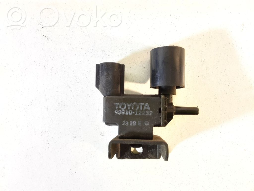 Toyota Corolla E120 E130 Válvula de vacío 