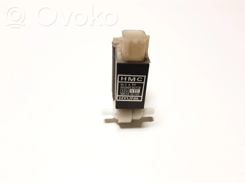 Hyundai Tucson JM Windscreen/windshield washer pump 