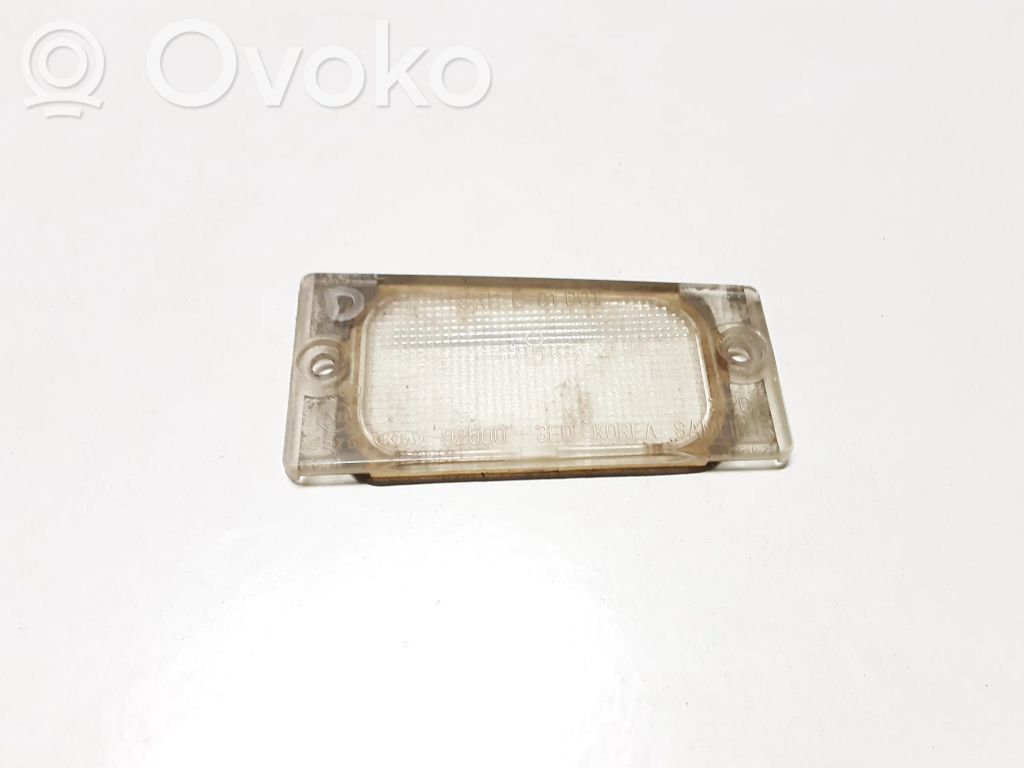 KIA Sorento Éclairage de plaque d'immatriculation 