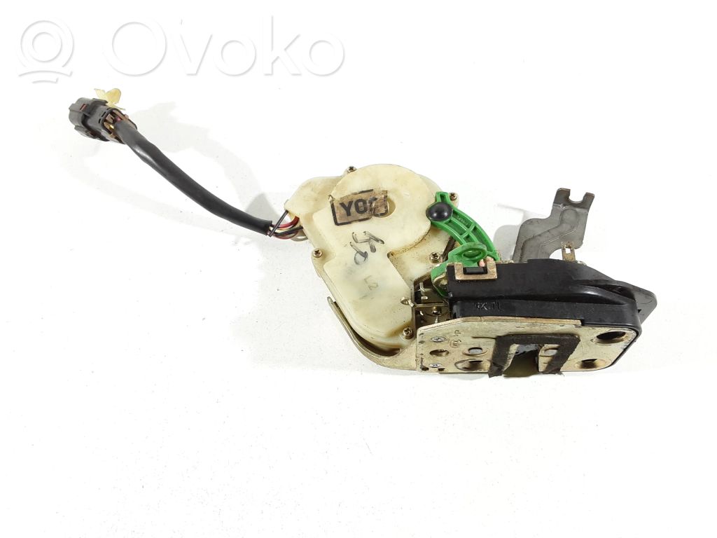 KIA Sorento Zamek drzwi przednich 