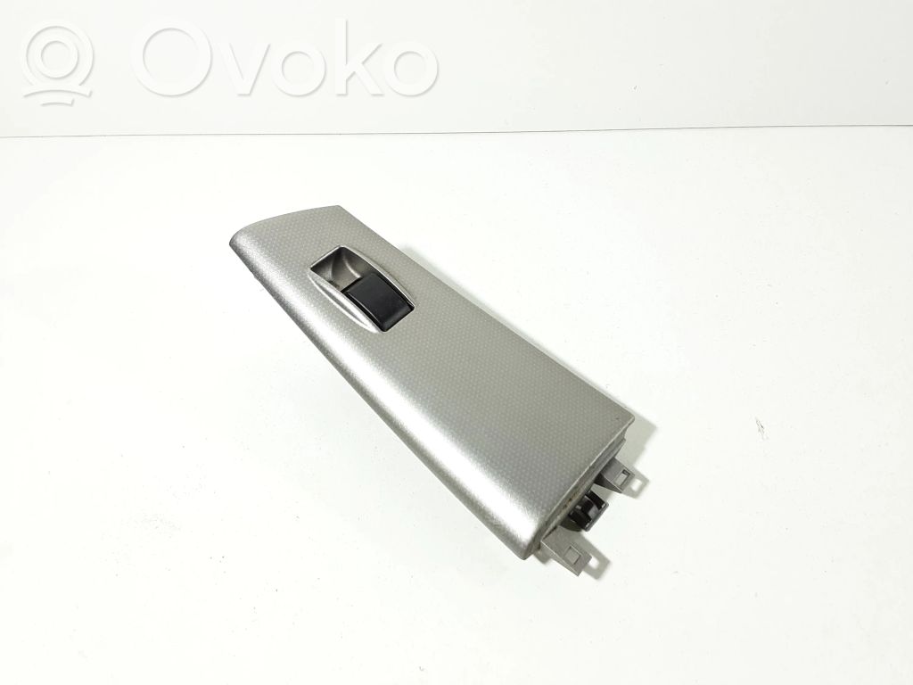 Toyota Corolla E120 E130 Electric window control switch 