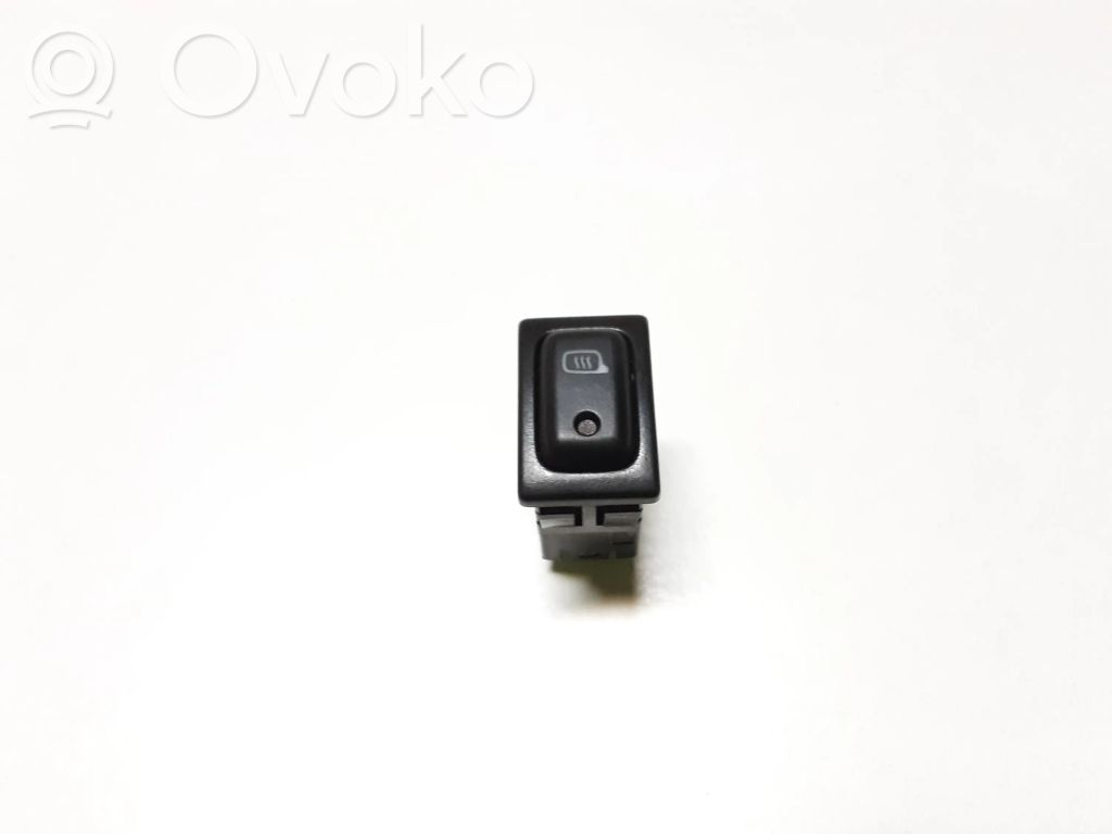 Suzuki XL7 I Mirror heating switch 