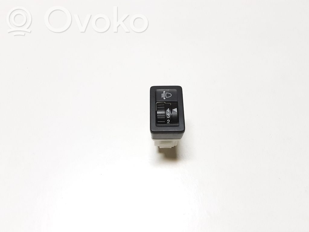 Suzuki Grand Vitara II Headlight level height control switch 