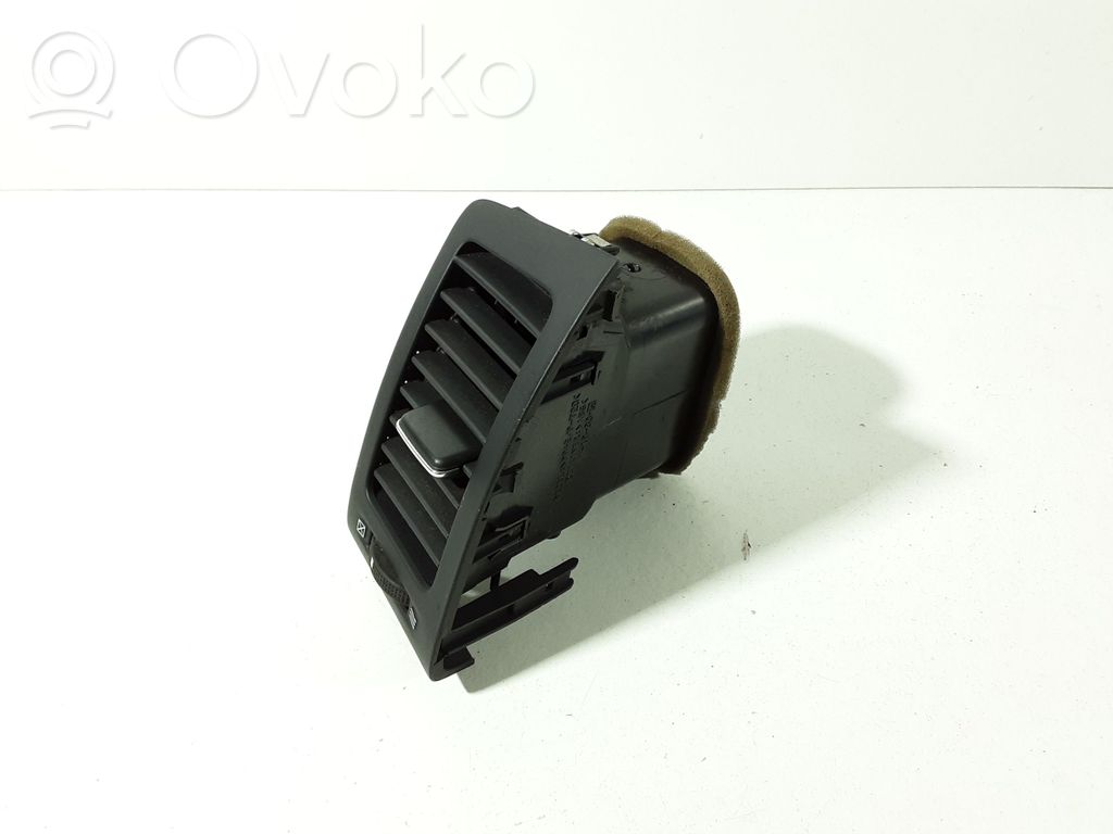 Toyota Corolla Verso E121 Grilă ventilație centrală 
