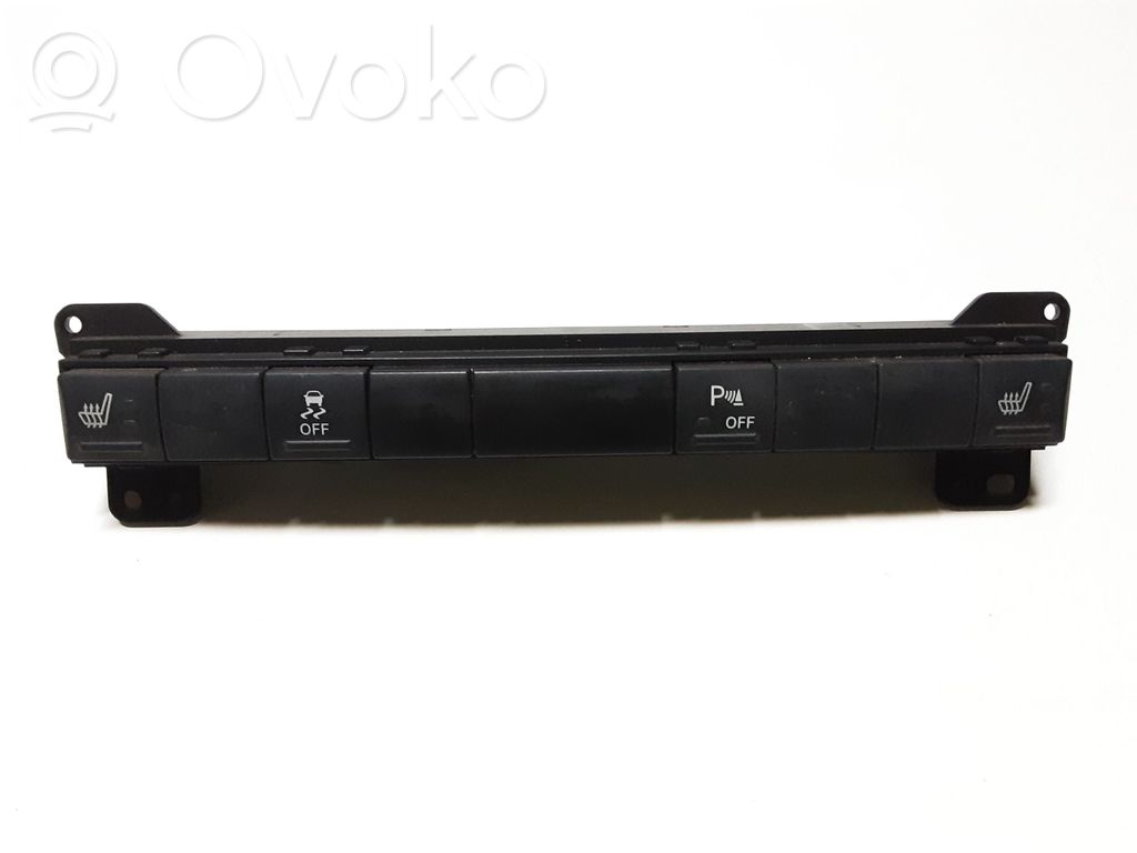 Jeep Grand Cherokee (WK) A set of switches 