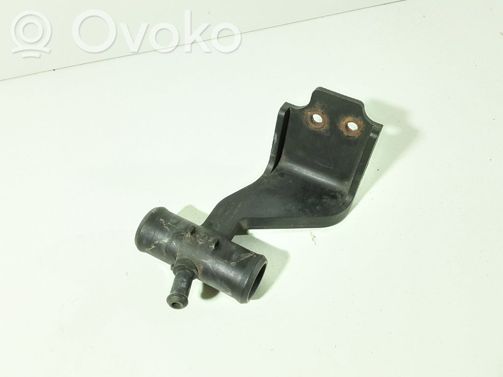 Toyota Auris 150 Engine coolant pipe/hose 