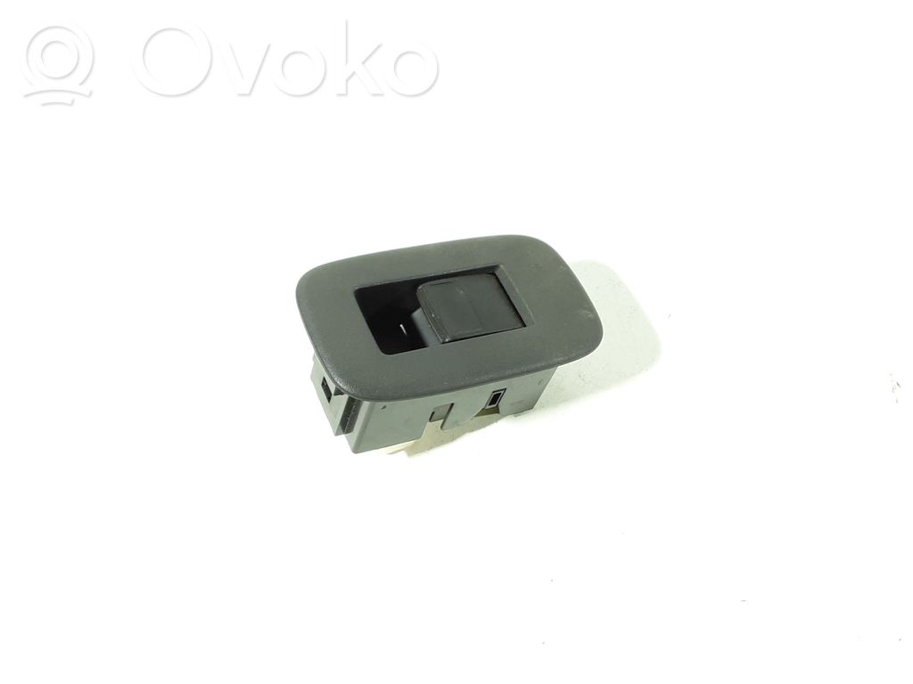 Toyota Auris 150 Electric window control switch 