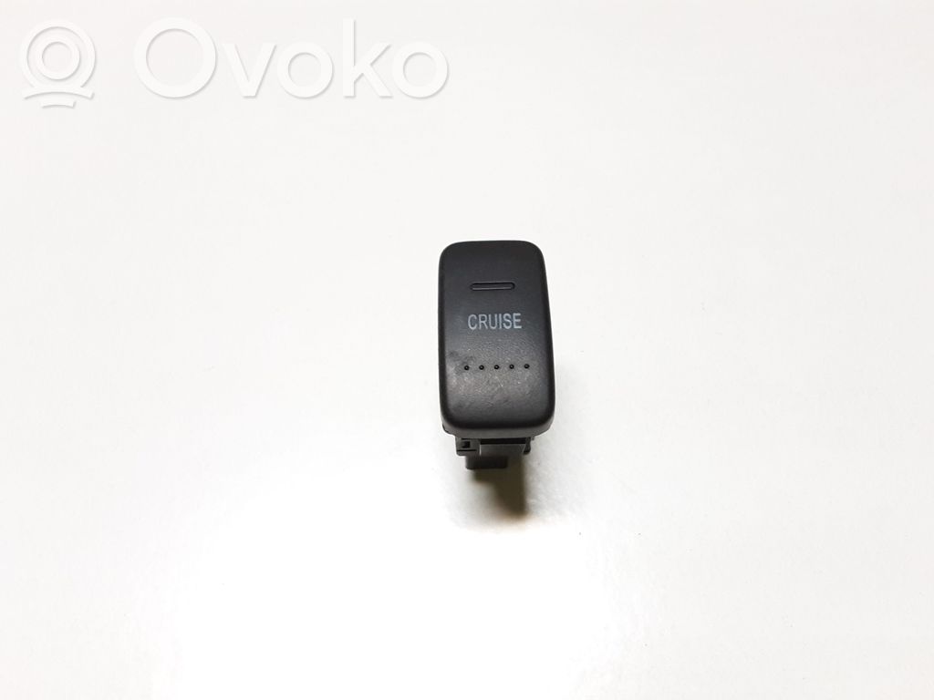 Honda CR-V Cruise control switch 