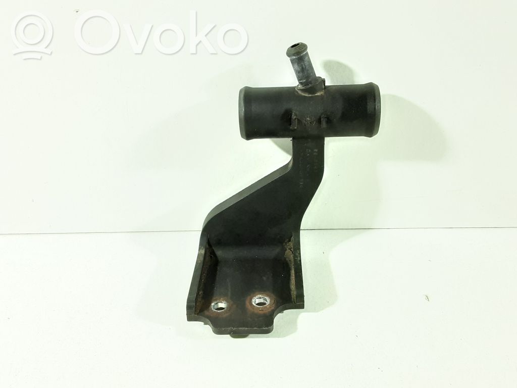 Toyota Auris 150 Engine coolant pipe/hose 