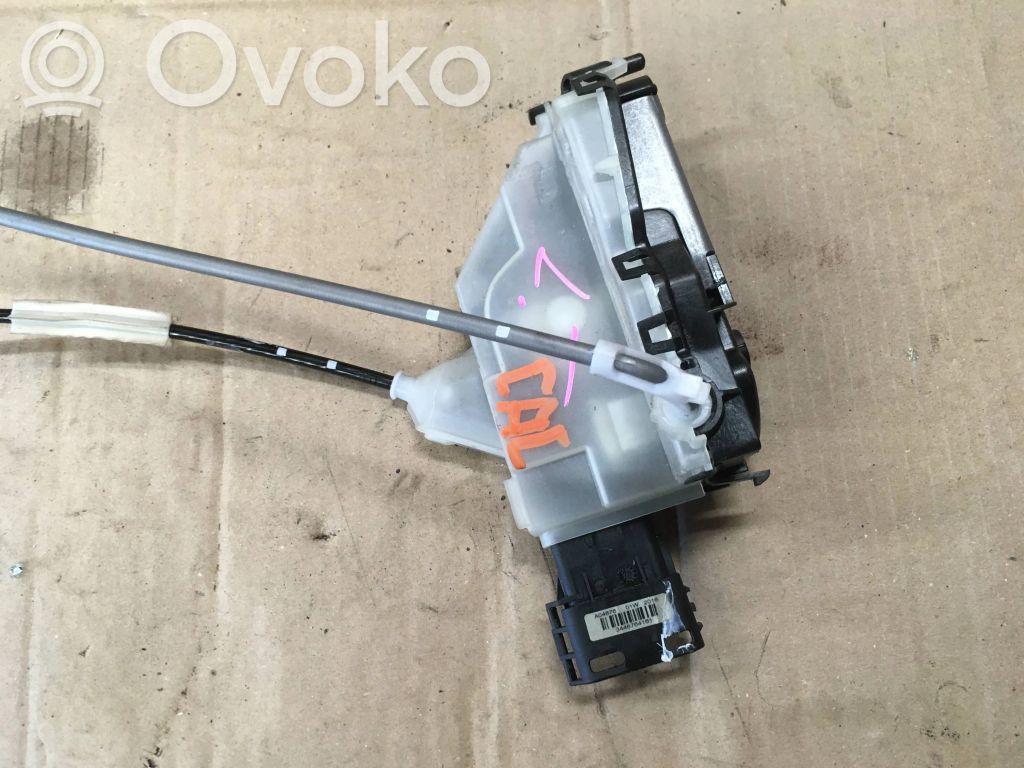 Loading door lock   PSA190389,6943320,5039N399