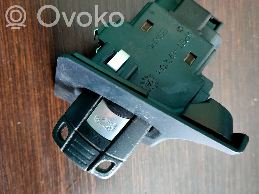 Užvedimo spynelė   6954720