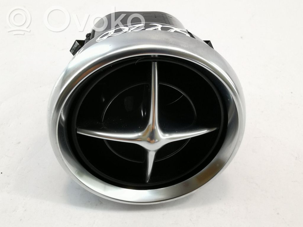 Mercedes-Benz SLK R172 Dysze / Kratki nawiewu deski rozdzielczej 