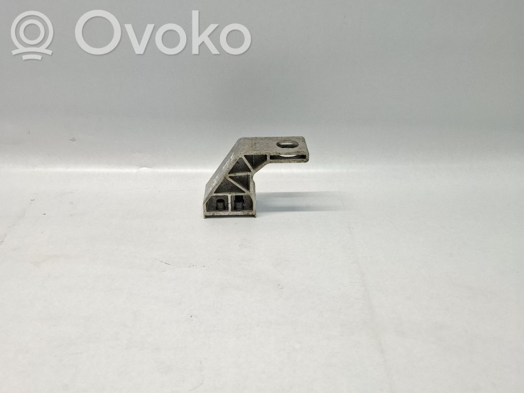 Mercedes-Benz C W205 Panel mocowania chłodnicy 