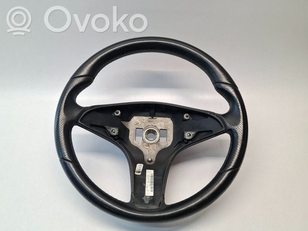 Mercedes-Benz E C207 W207 Ohjauspyörä 