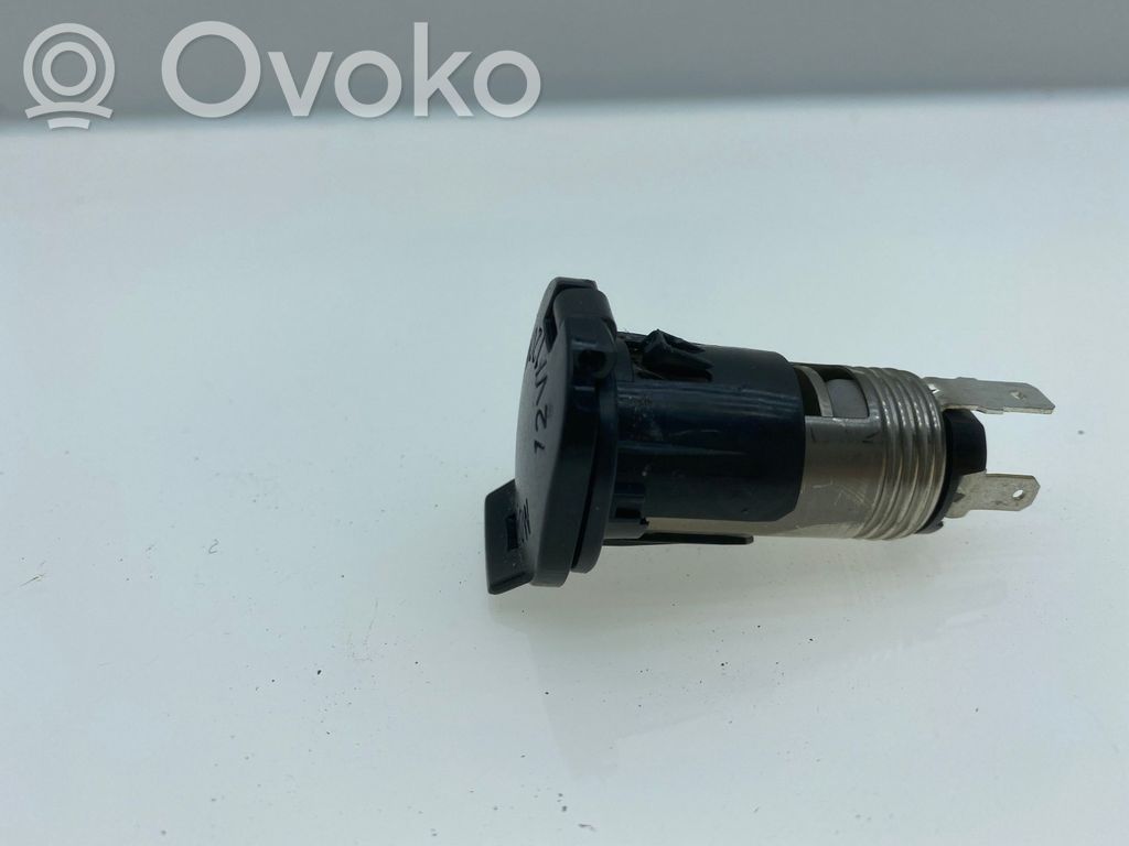Subaru Outback Pridegėjas (galinis) 