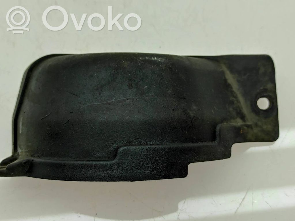 Vyön suojaus   73770AG010,73741FE000,73741FE001