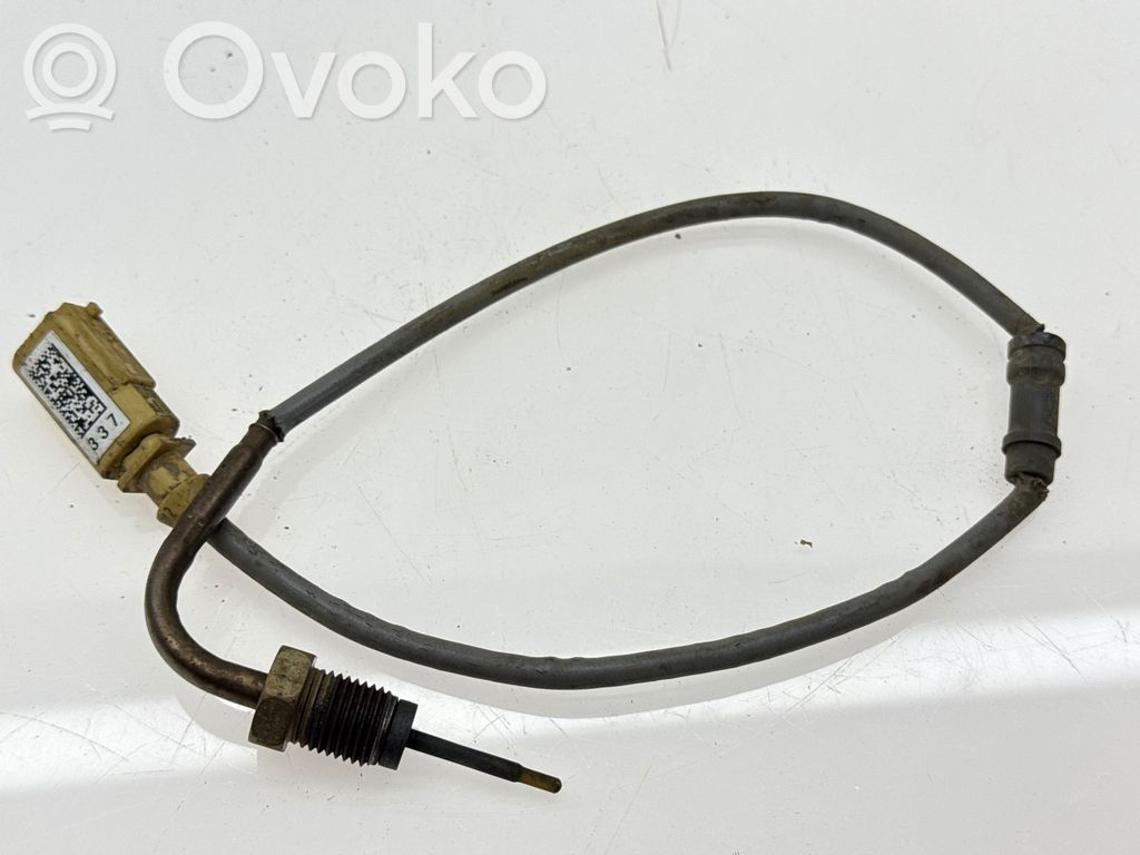 Volkswagen PASSAT B8 Exhaust gas temperature sensor 