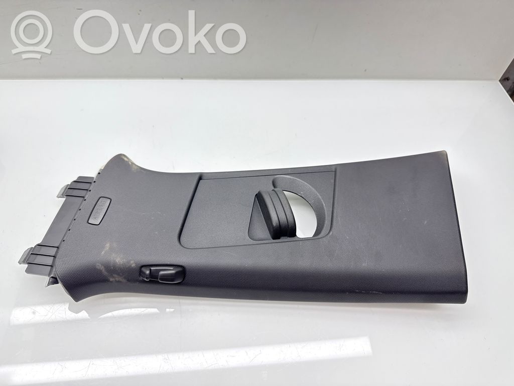 Volkswagen ID.4 Osłona górna słupka / B 