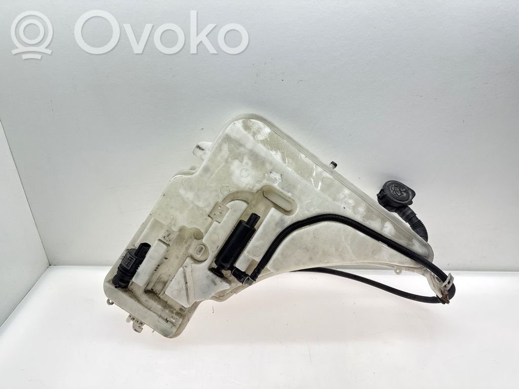 BMW 4 F32 F33 Zbiornik płynu do spryskiwaczy szyby przedniej / czołowej 