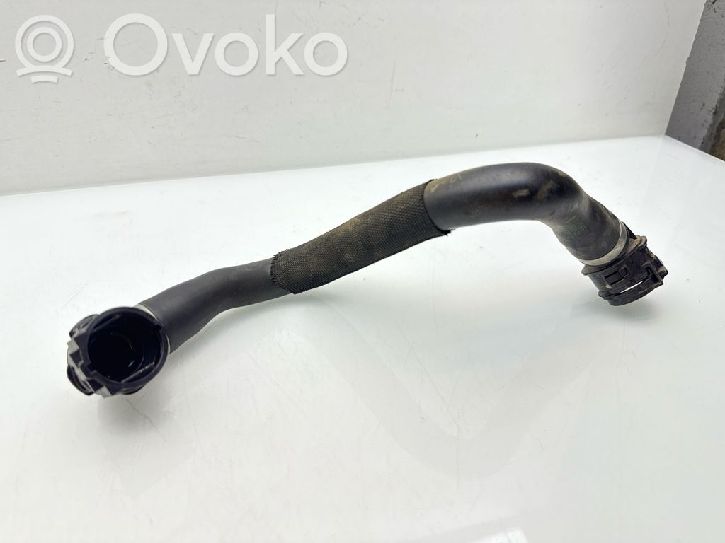 BMW 3 G20 G21 Tubo flessibile del liquido di raffreddamento del motore 