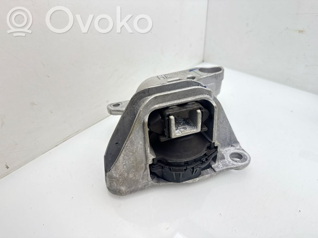 Nissan Juke II F16 Engine mount bracket 