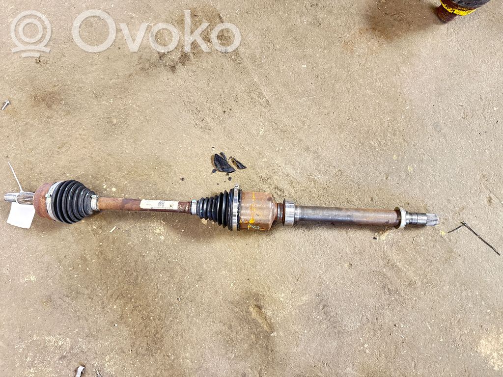 Nissan Juke II F16 Eje de transmisión delantero 