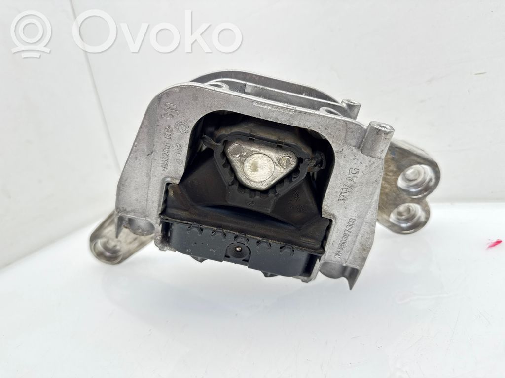 Volkswagen Golf VIII Suport tampon motor 