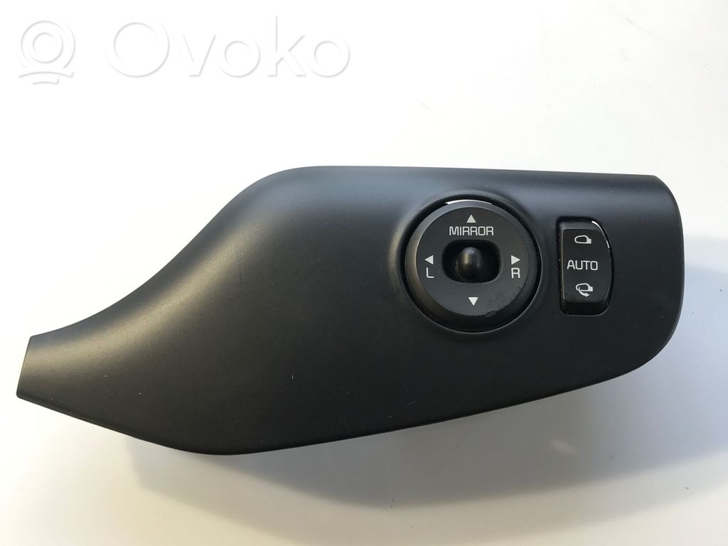 KIA Ceed Wing mirror switch 