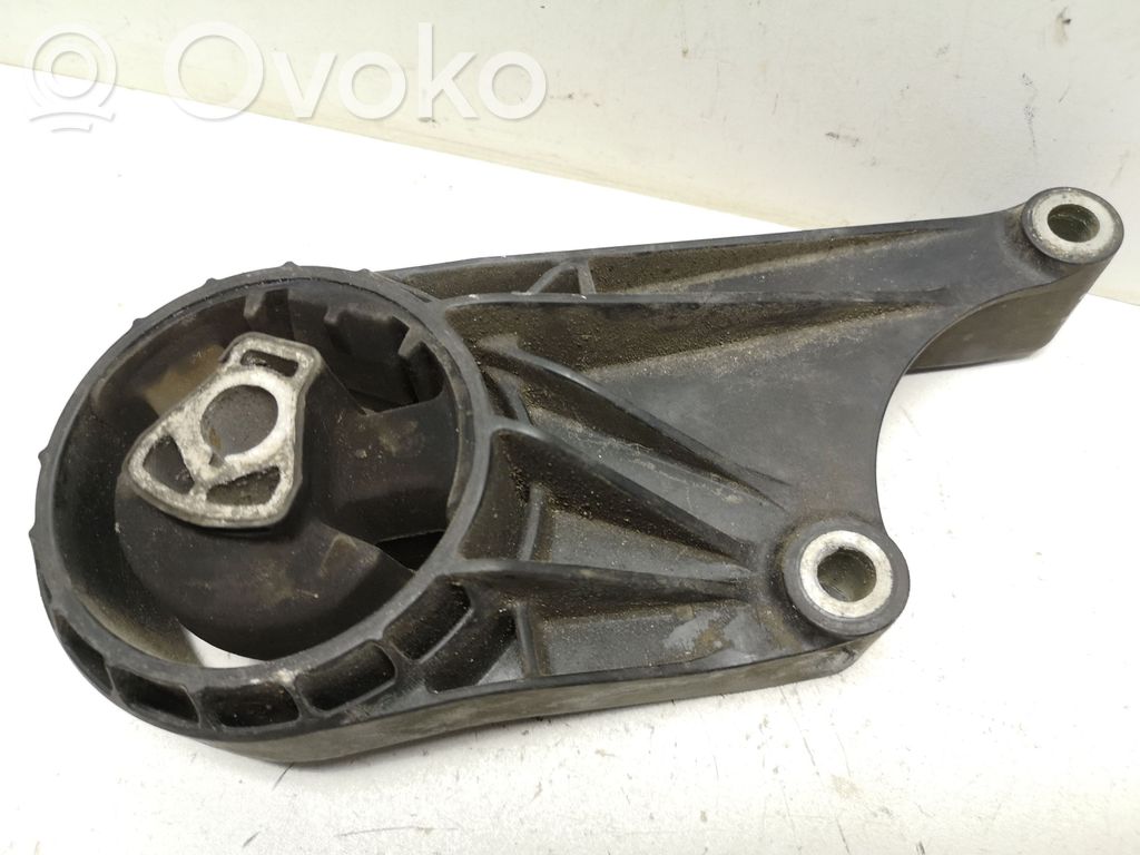 Engine mount bracket   13324496